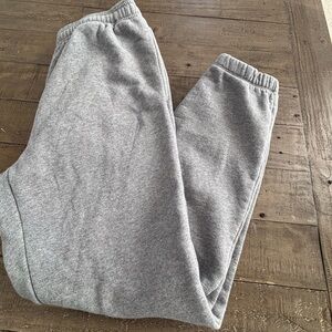 GAP Gray Women's Pants